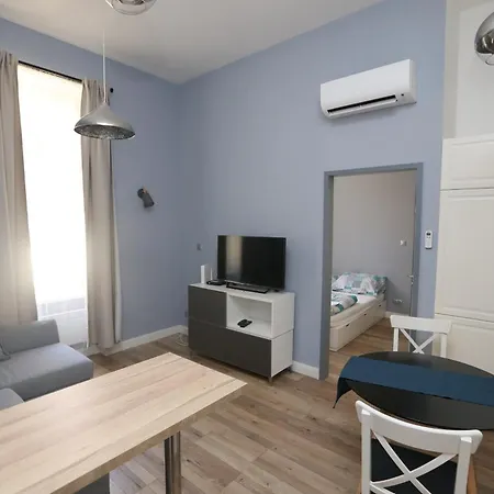 아파트 Style 1 Bedroom In Downtown 부다페스트
